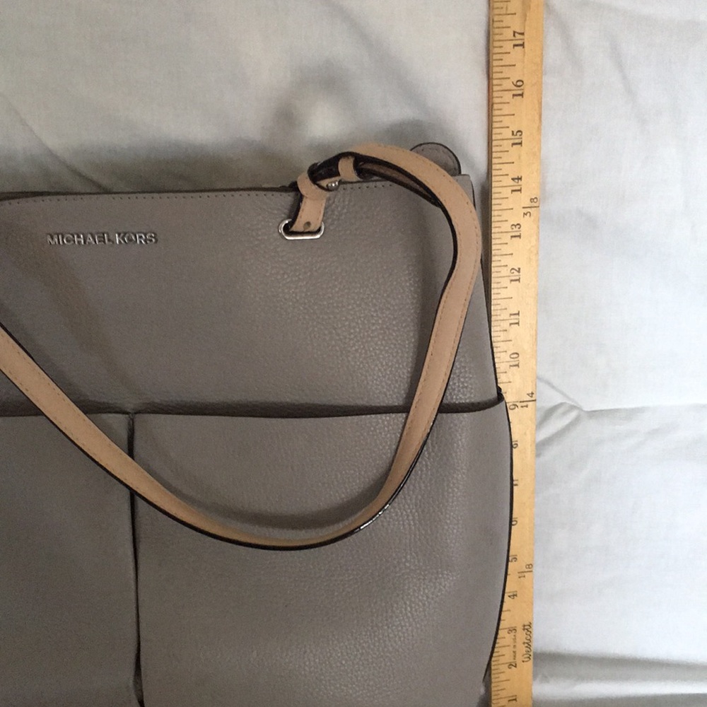 Michael Kors large grey tote bag - Picture 4 of 9